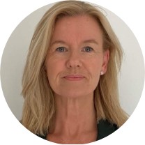 Antoinette Dunne bio picture